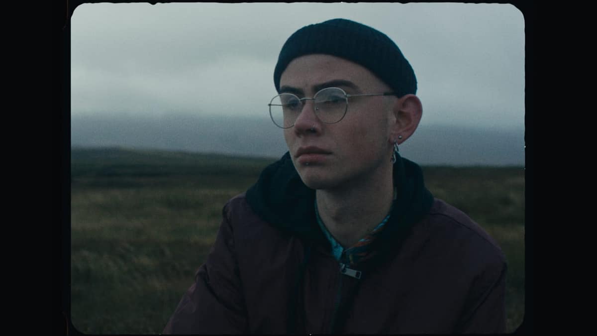 16mm